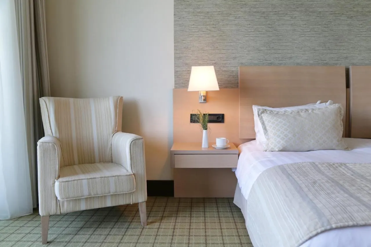 Porto Carras Sithonia Hotell Neos Marmaras 5*,